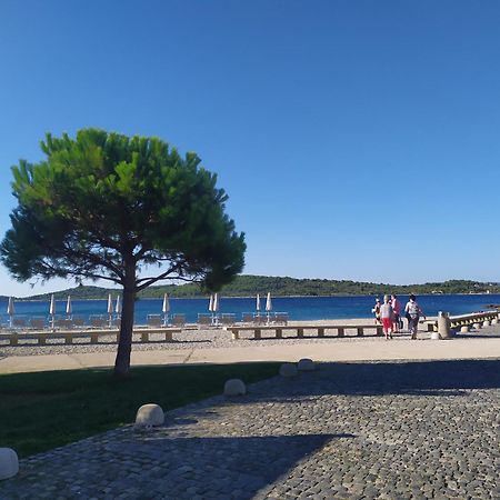 Apartments Samodol Vodice Esterno foto