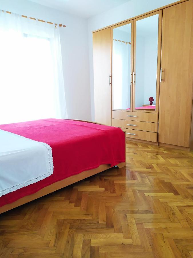 Apartments Samodol Vodice Esterno foto