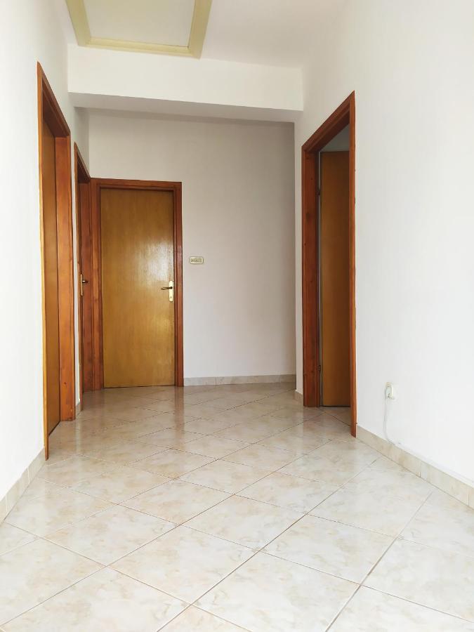 Apartments Samodol Vodice Esterno foto