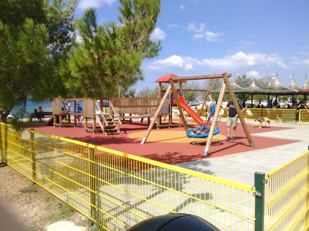 Apartments Samodol Vodice Esterno foto